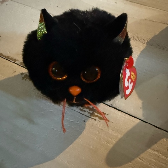 Ty Black Cat Plush with Sparkling Orange Eyes - Picture 1 of 3